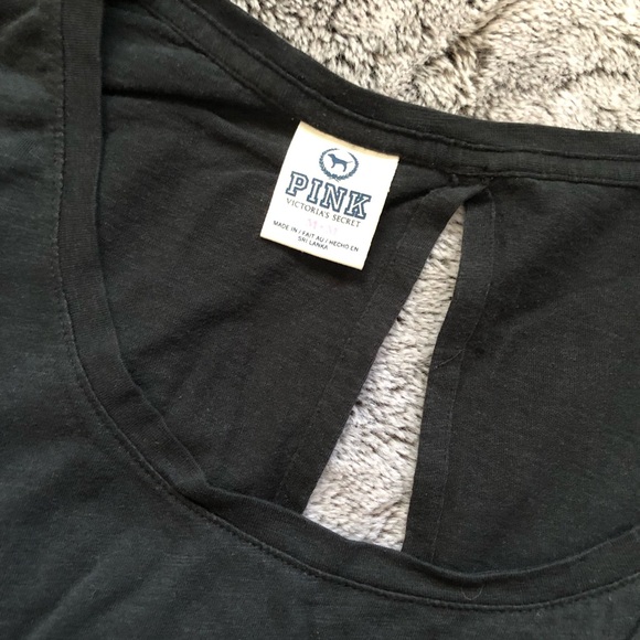 Oversized Tee with Open Back - Picture 2 of 5